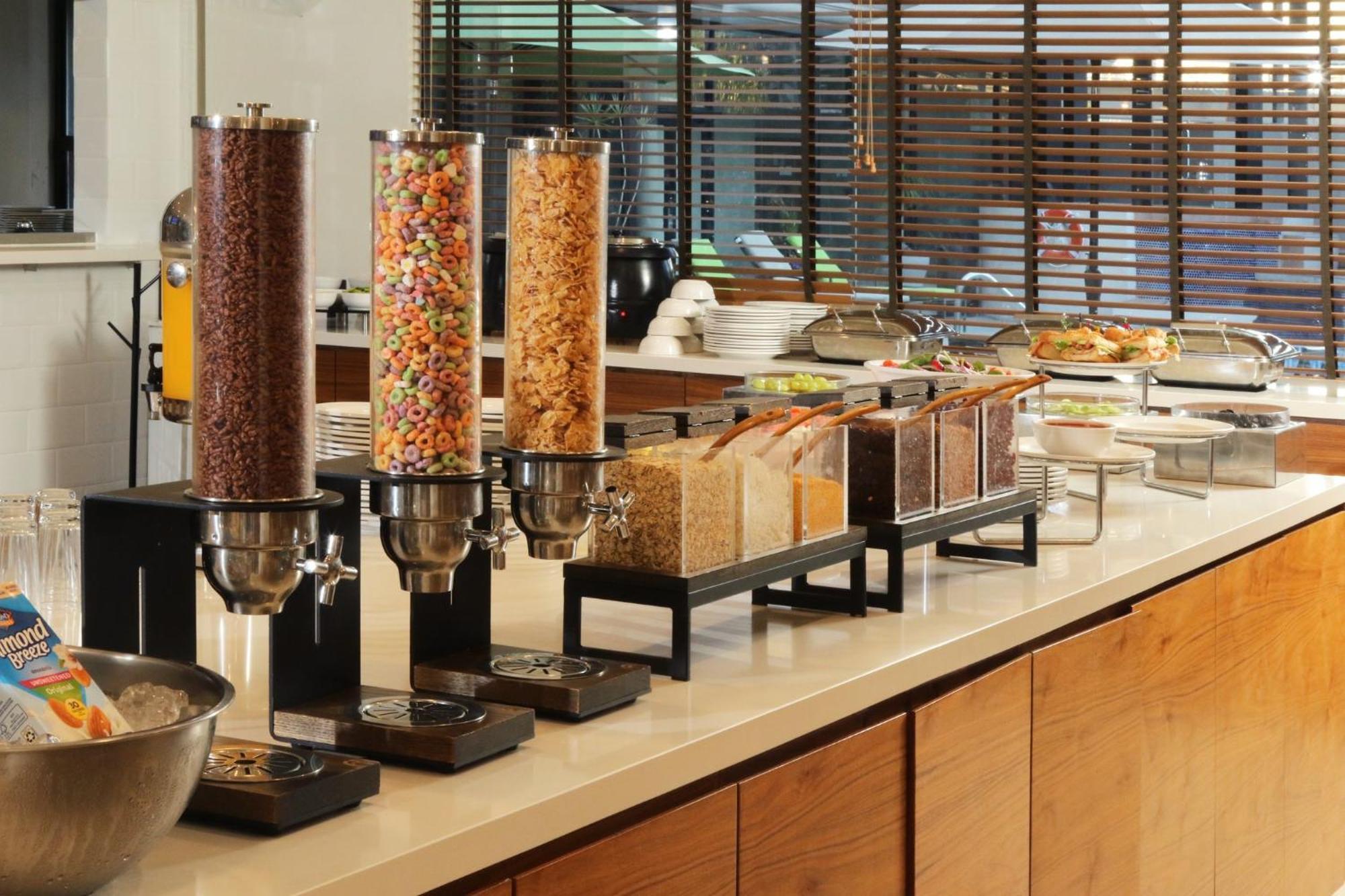 Holiday Inn Tijuana Zona Rio By Ihg Extérieur photo